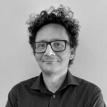 Charl-Thom Bayer